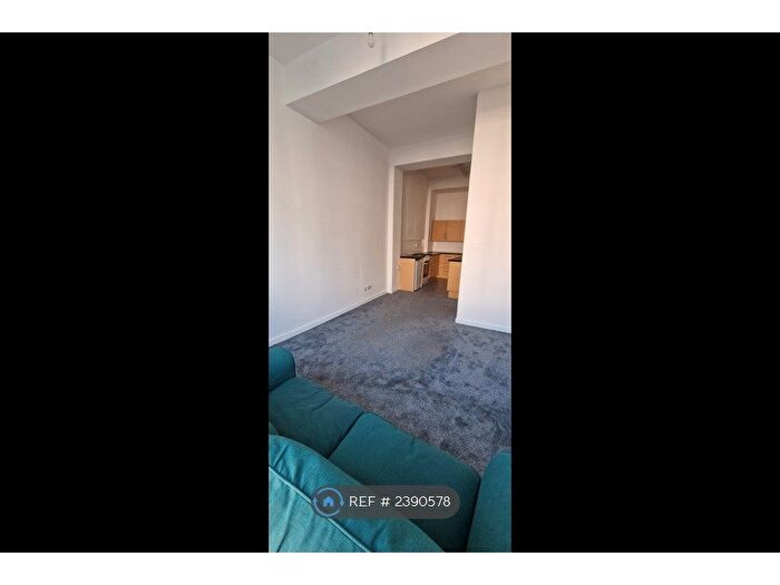 1 Bedroom Flat To Rent In Oldham Street, Manchester, M4