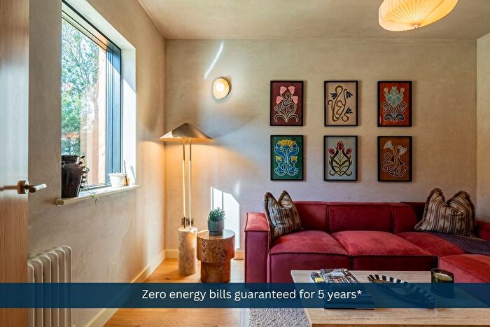 3 Bedroom Terraced House For Sale In Carpenters Yard, Epping, CM16