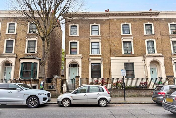2 Bedroom Flat For Sale In Dalston Lane, London, E8