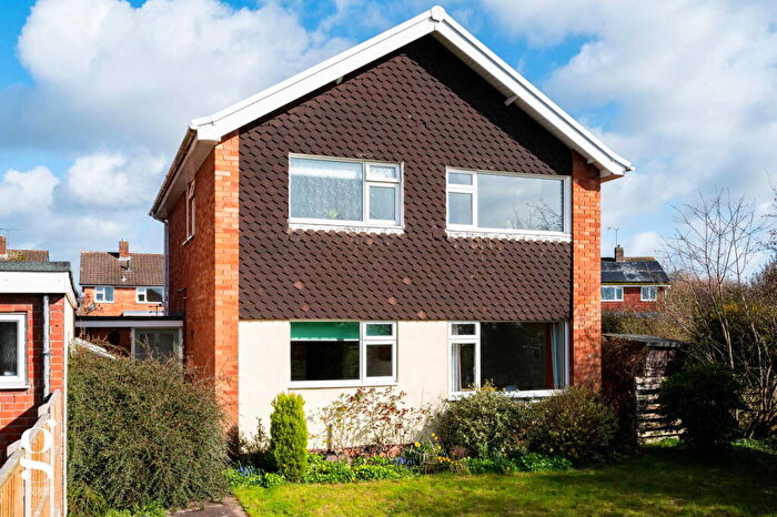 4 Bedroom Detached House For Sale In Aylesbrook, Holmer, Hereford, HR4