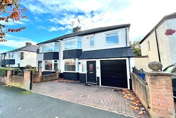 3 Bedroom Property To Rent In Hollinsend Avenue, Sheffield, S12