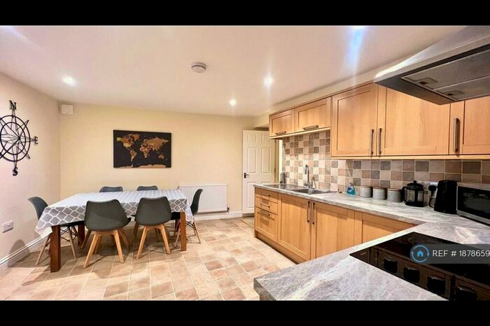 3 Bedroom Terraced House To Rent In Trinity Street, Weymouth, DT4