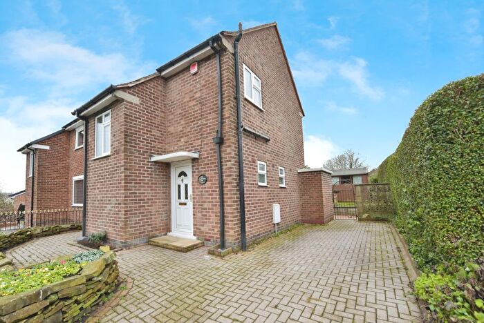 3 Bedroom Semi Detached House For Sale In Boythorpe Road, Chesterfield, Derbyshire, S40
