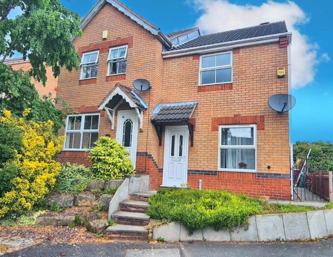 2 Bedroom Semi-Detached House To Rent In Bluebell Close, Shirebrook, Mansfield, NG20