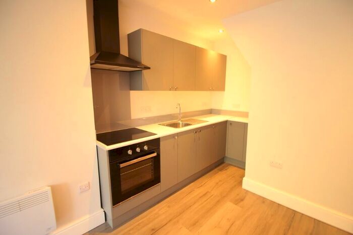 1 Bedroom Flat To Rent In Market Place, Heanor, DE75