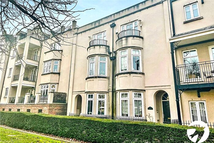 5 Bedroom Terraced House To Rent In The Boulevard, Ingress Park, Greenhithe, Kent, DA9