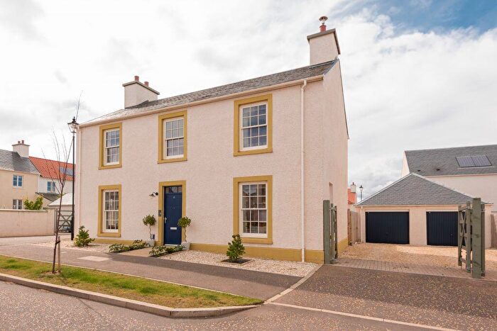 4 Bedroom Detached House For Sale In Legate Road, Longniddry, East Lothian, EH32