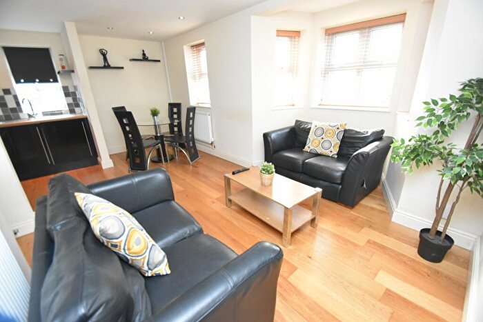 2 Bedroom Flat To Rent In Cathays Terrace, Cathays, Cardiff, CF24