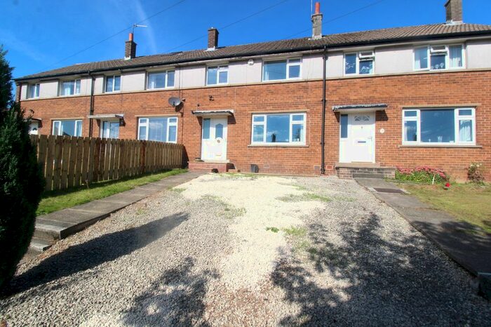 3 Bedroom Terraced House To Rent In Burnside Drive, Holmfirth, HD9