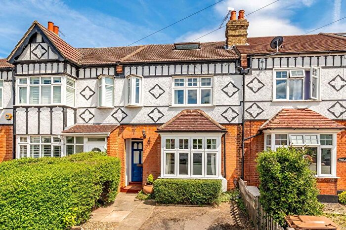 3 Bedroom Terraced House For Sale In French Street, Sunbury-On-Thames, TW16