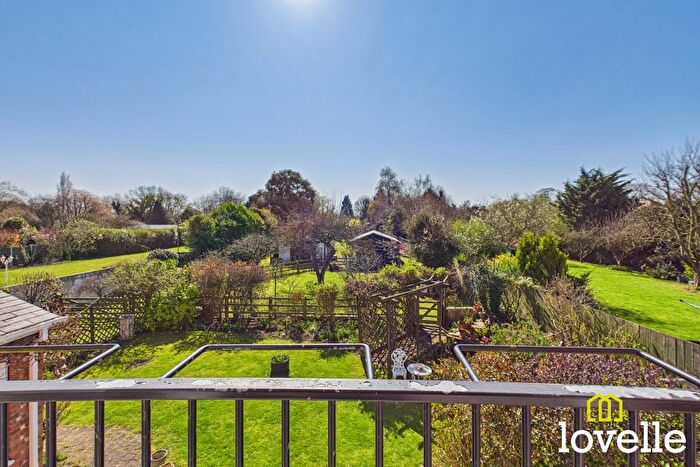 4 Bedroom Detached House For Sale In Middledyke Lane, Cottingham, East Riding Of Yorkshire, HU16