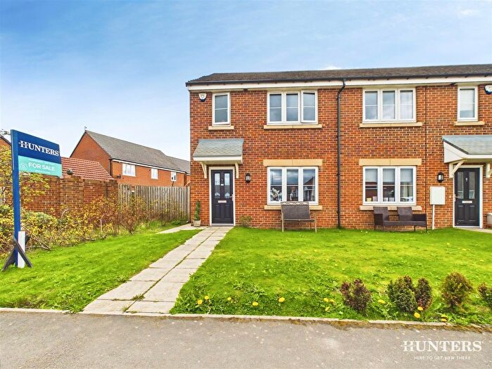 3 Bedroom Semi Detached House For Sale In Monarch Road, Consett, DH8