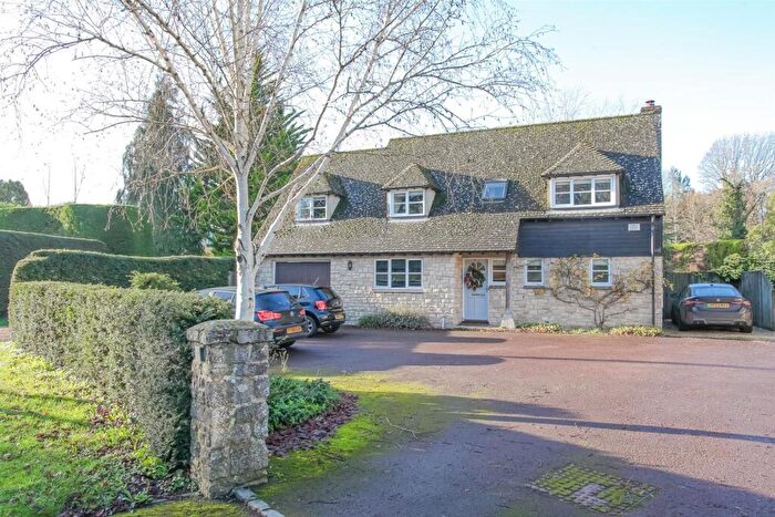 4 Bedroom Detached House To Rent In Cumnor, OX2