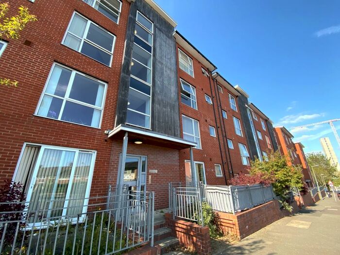 1 Bedroom Flat To Rent In Great Colmore Street, Birmingham, B15