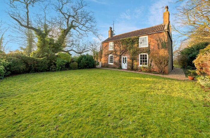 4 Bedroom Detached House For Sale In Strongs Bank, Holbeach Fen, Holbeach, Spalding, PE12