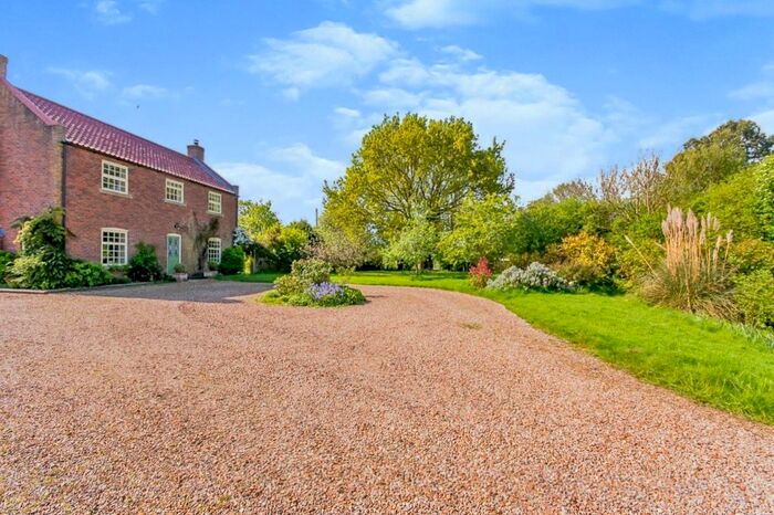 4 Bedroom Detached House For Sale In Low Road, Croft, Skegness, PE24