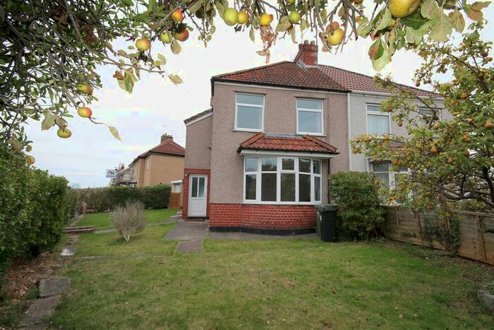 3 Bedroom Semi-Detached House To Rent In Alexandra Gardens, Staple Hill, Bristol, BS16