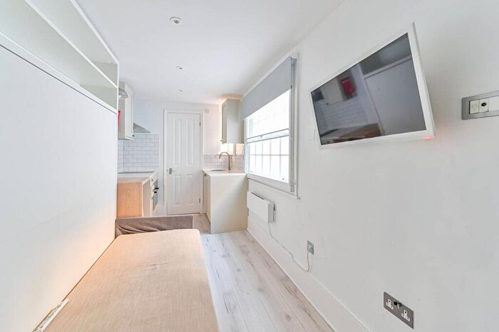 Studio To Rent In Gloucester Place, Marylebone, London, NW1