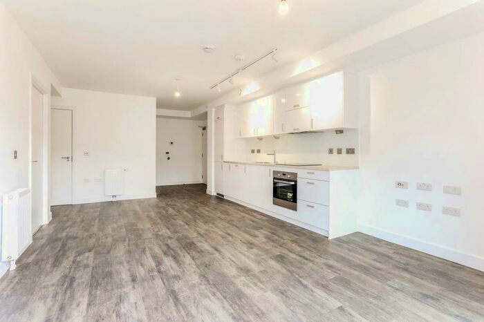 1 Bedroom Apartment To Rent In Millet Place, Pontoon Dock London, E16
