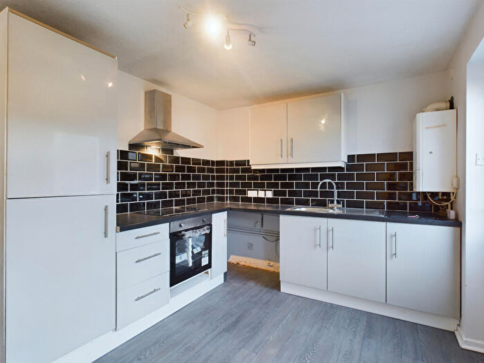2 Bedroom Terraced House To Rent In Broadley Avenue, Anlaby, HU10