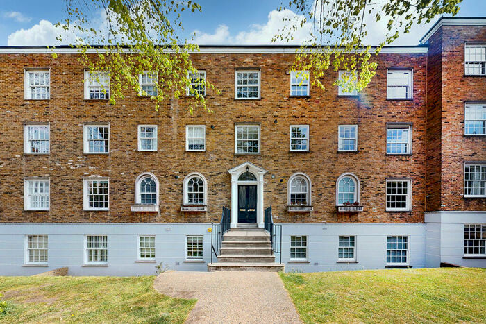 2 Bedroom Flat To Rent In Compton Road, London, N1