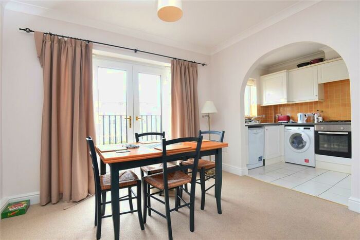 2 Bedroom Apartment To Rent In Grandpont Place, Long Ford Close, OX1