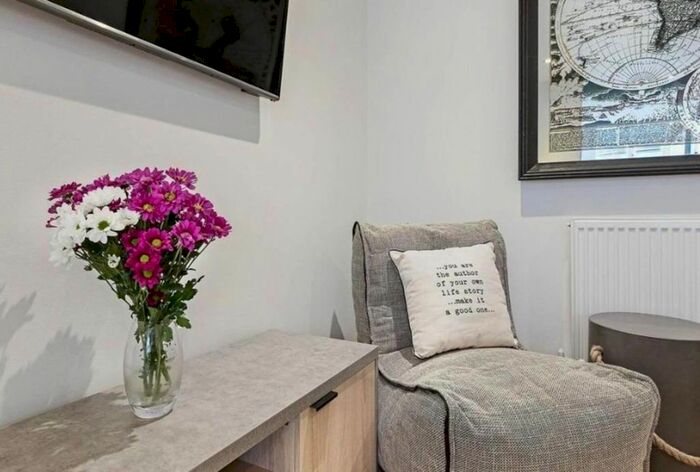 2 Bedroom Flat To Rent In Slater Street, Liverpool, L1