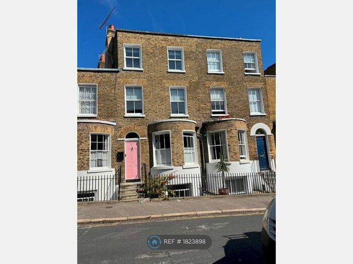 3 Bedroom Terraced House To Rent In Broad Street, Ramsgate, CT11