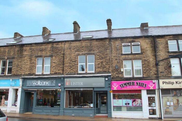 2 Bedroom Apartment To Rent In Flat, Otley Road, Guiseley, Leeds, West Yorkshire, LS20