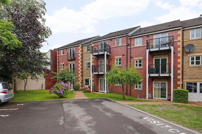 2 Bedroom Flat To Rent In Chesterfield Road, Parkside Apartments, S8