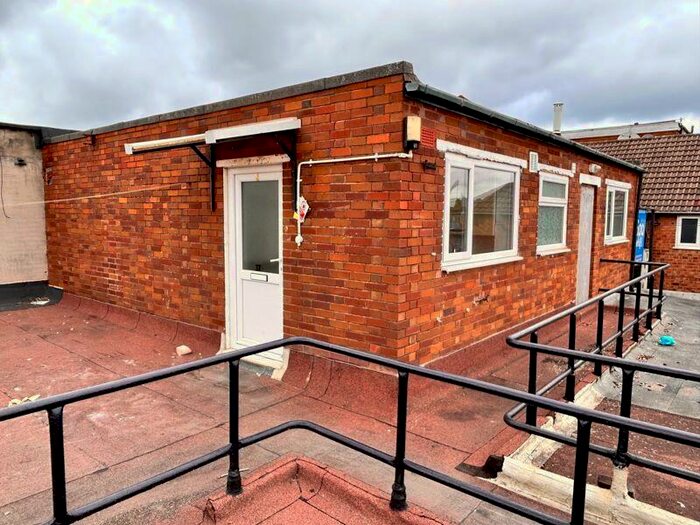 2 Bedroom Flat For Sale In Boldmere Road, Sutton Coldfield, B73