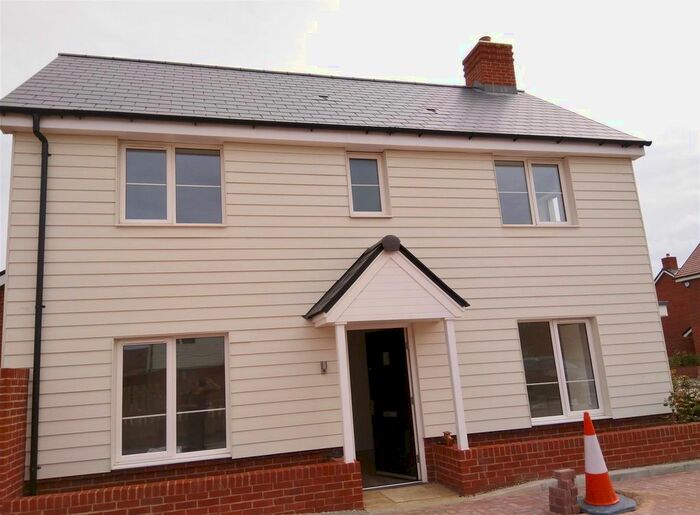 3 Bedroom Semi-Detached House To Rent In Allmand Drive, Folkestone, Kent, CT20