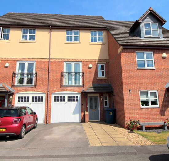 3 Bedroom Terraced House To Rent In Hudson Way, Radcliffe-On-Trent, NG12