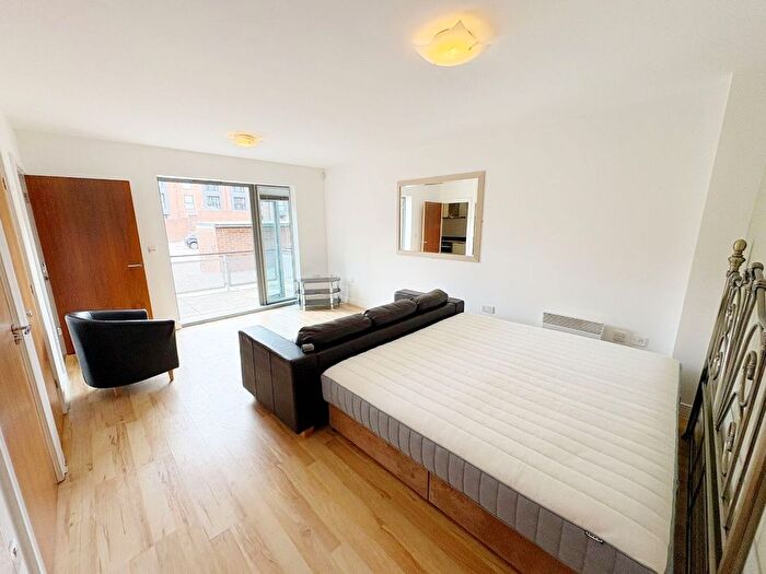Studio To Rent In Fairway Court, Fletcher Road, Gateshead, NE8