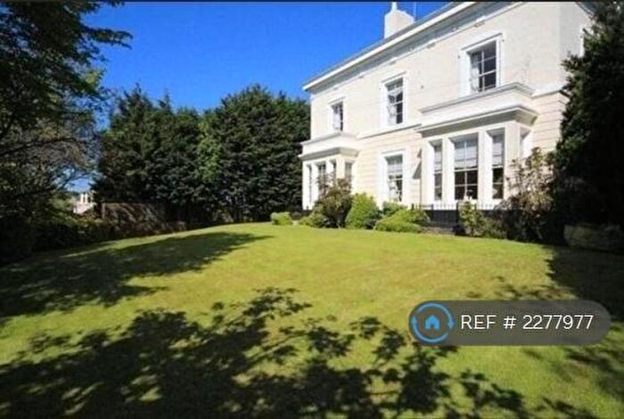 2 Bedroom Flat To Rent In Mossfield, Liverpool, L15