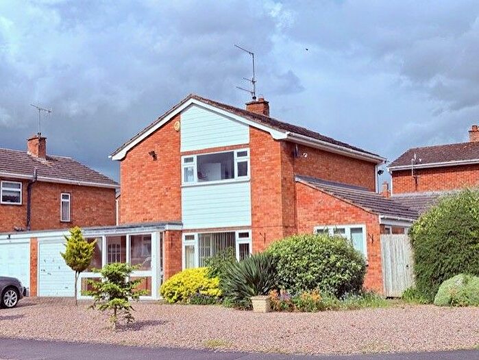 3 Bedroom Detached House To Rent In Oakfield Drive, Kempsey, WR5