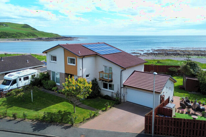 5 Bedroom Detached House For Sale In Hallgreen Road, Inverbervie, DD10