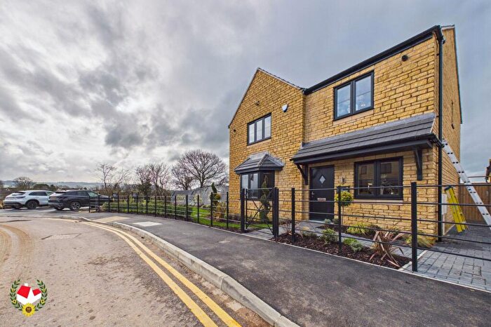 4 Bedroom Detached House For Sale In Willow Bank Road, Alderton, GL20