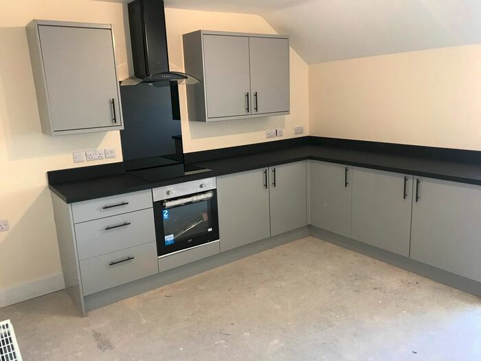 2 Bedroom Flat To Rent In Beverley Road, Hull, HU3