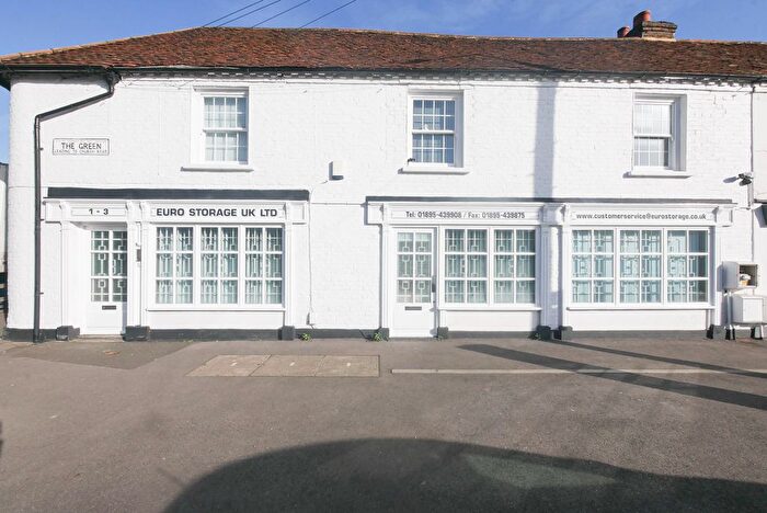 Studio To Rent In The Green, West Drayton, UB7