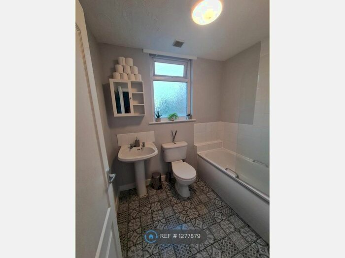 2 Bedroom Semi-Detached House To Rent In Milk Street, Tyldesley M29