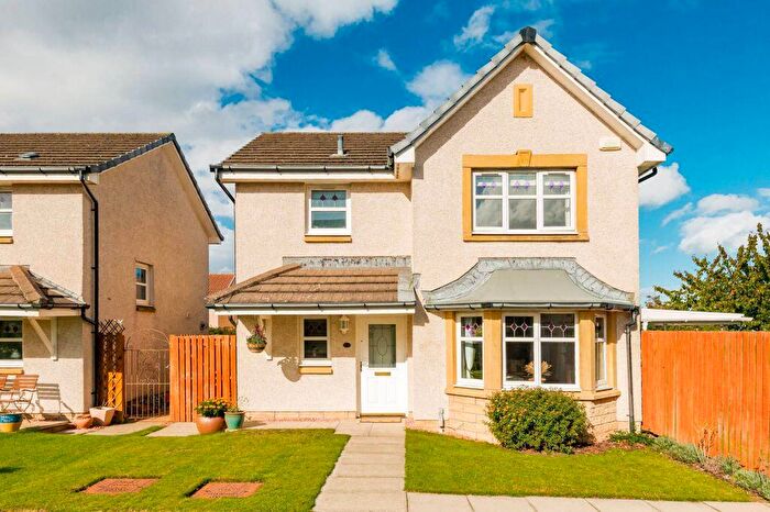 3 Bedroom Detached House For Sale In Mains Gardens, Tranent, EH33