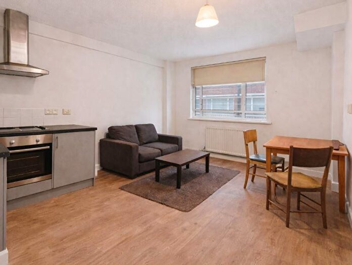 1 Bedroom Flat To Rent In Sloane Avenue, Kensington, London, SW3