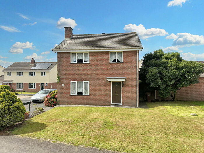 4 Bedroom Detached House For Sale In Paddock Drive, Ivybridge, PL21
