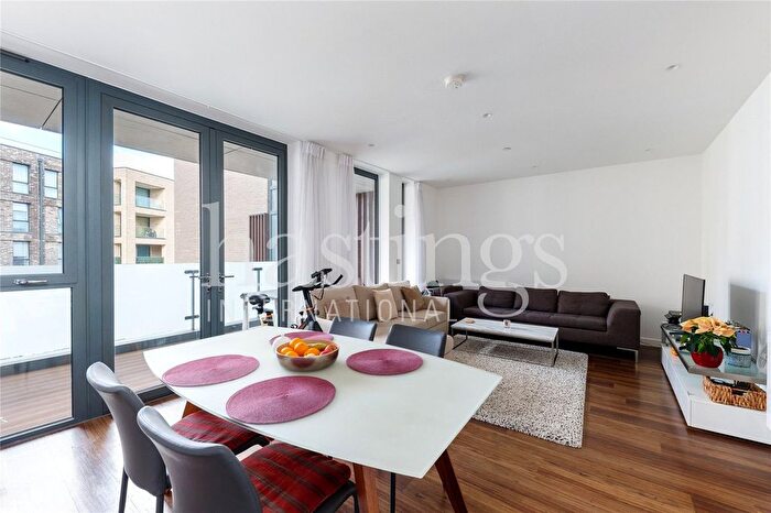 2 Bedroom Flat To Rent In Hornbeam House, Quebec Way, Canada Water, SE16