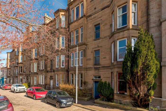 1 Bedroom Flat To Rent In Hermand Terrace, Edinburgh, Midlothian, EH11