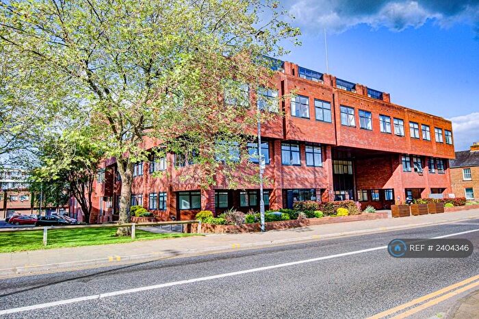 Studio To Rent In The Landmark, Luton, LU1