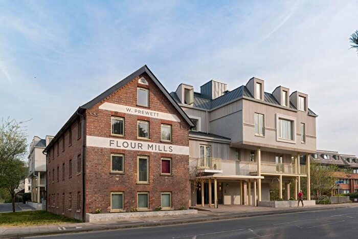 3 Bedroom Apartment To Rent In Prewetts Mill, Mill Bay Lane, Horsham, RH12