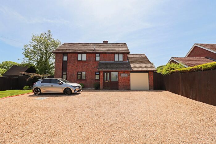 4 Bedroom Detached House For Sale In Snow Street, Roydon, Diss, IP22