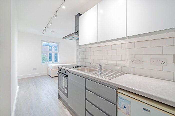 Studio To Rent In Harlesden Gardens, Harlesden, NW10